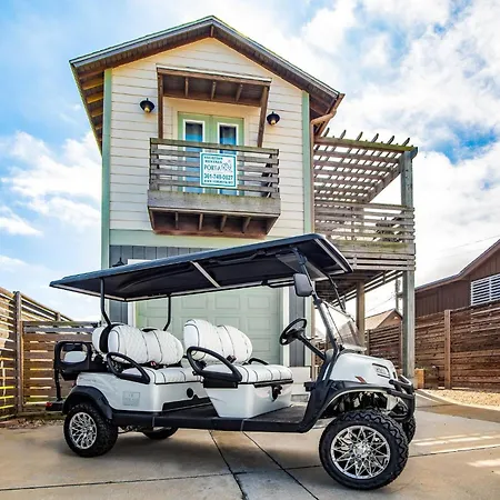 The Oyster House - Pet Friendly Golf Cart Included Villa
